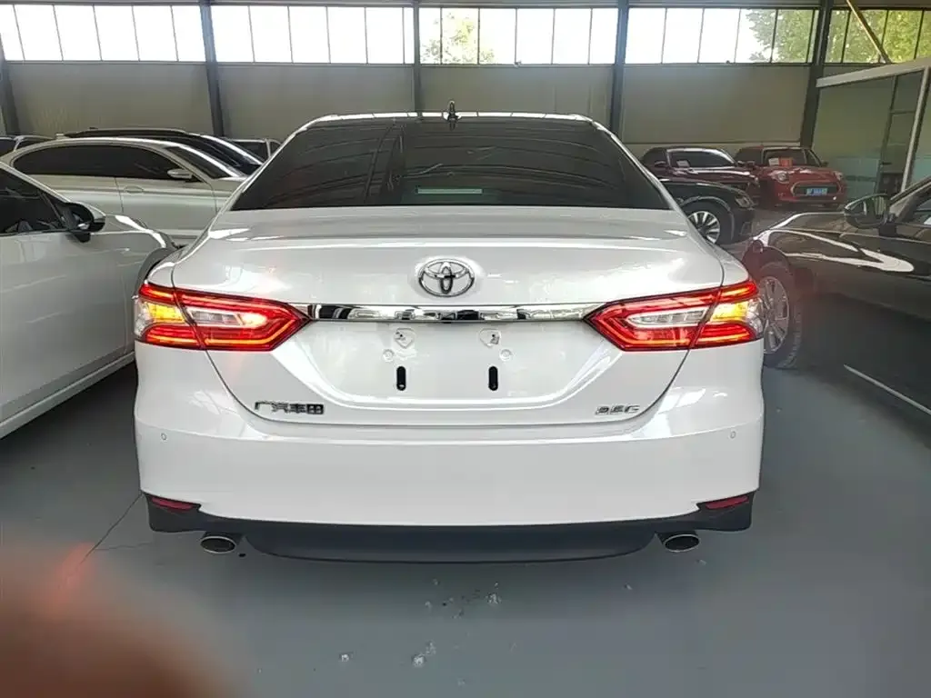 Toyota Camry 2022 из CN, фото 8