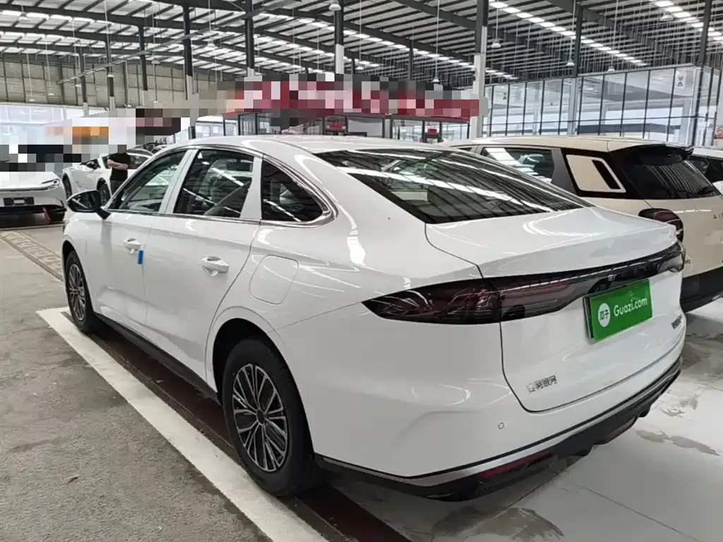 Geely Galaxy Xingyao 6 2026 из CN, фото 8
