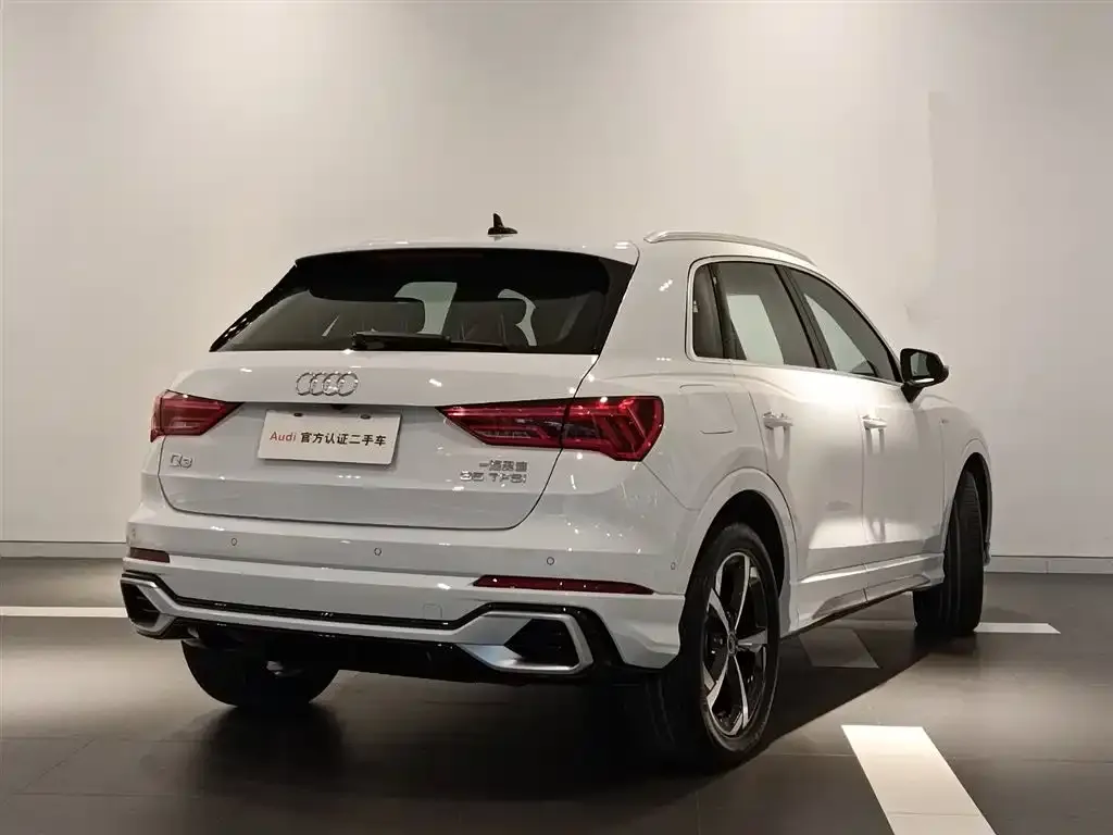 Audi Q3 — фото 2
