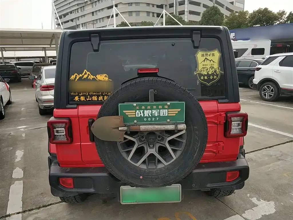 Jeep Wrangler PHEV 2022 из CN, фото 3