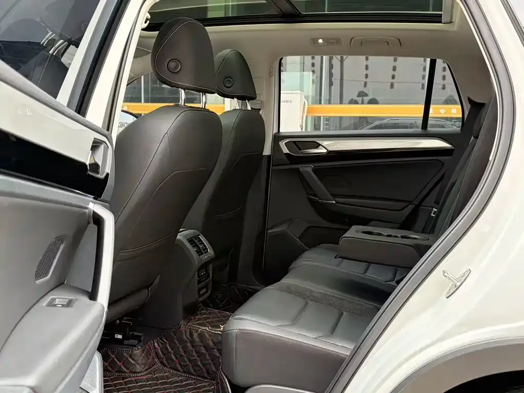 Volkswagen Tayron 2021 из CN, фото 2