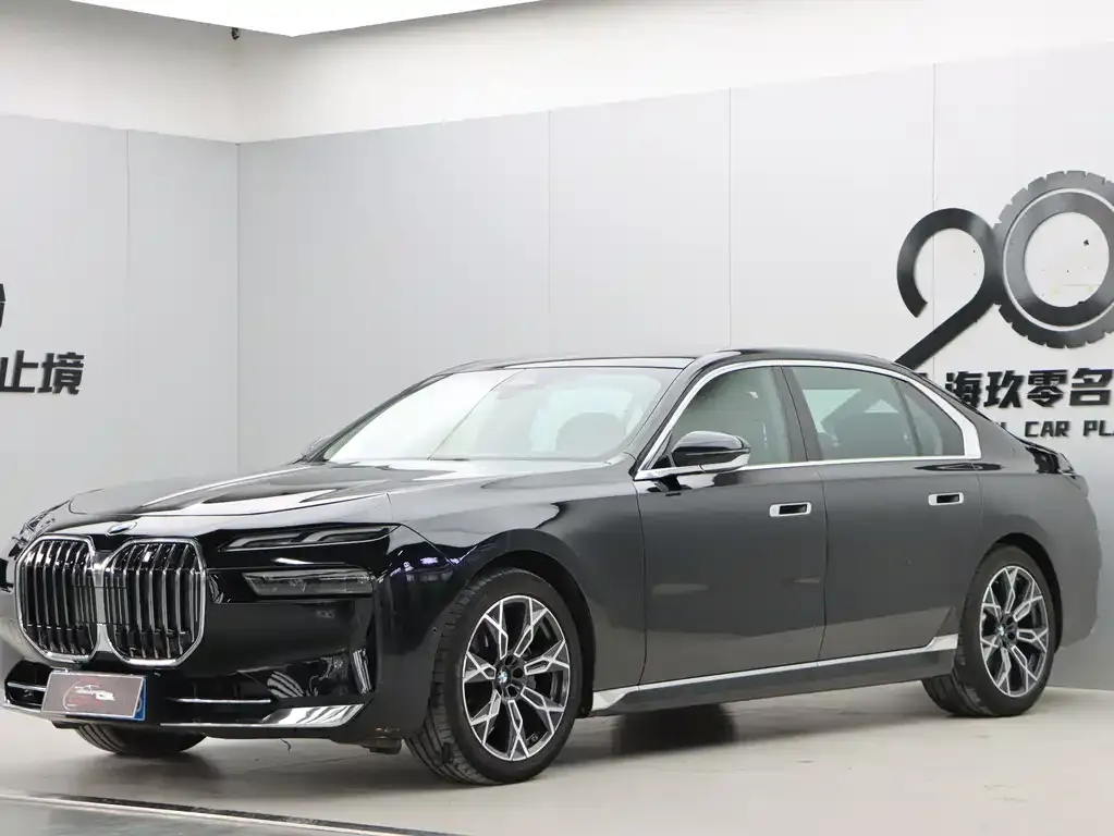 BMW 7 Series 2024 из CN, фото 5