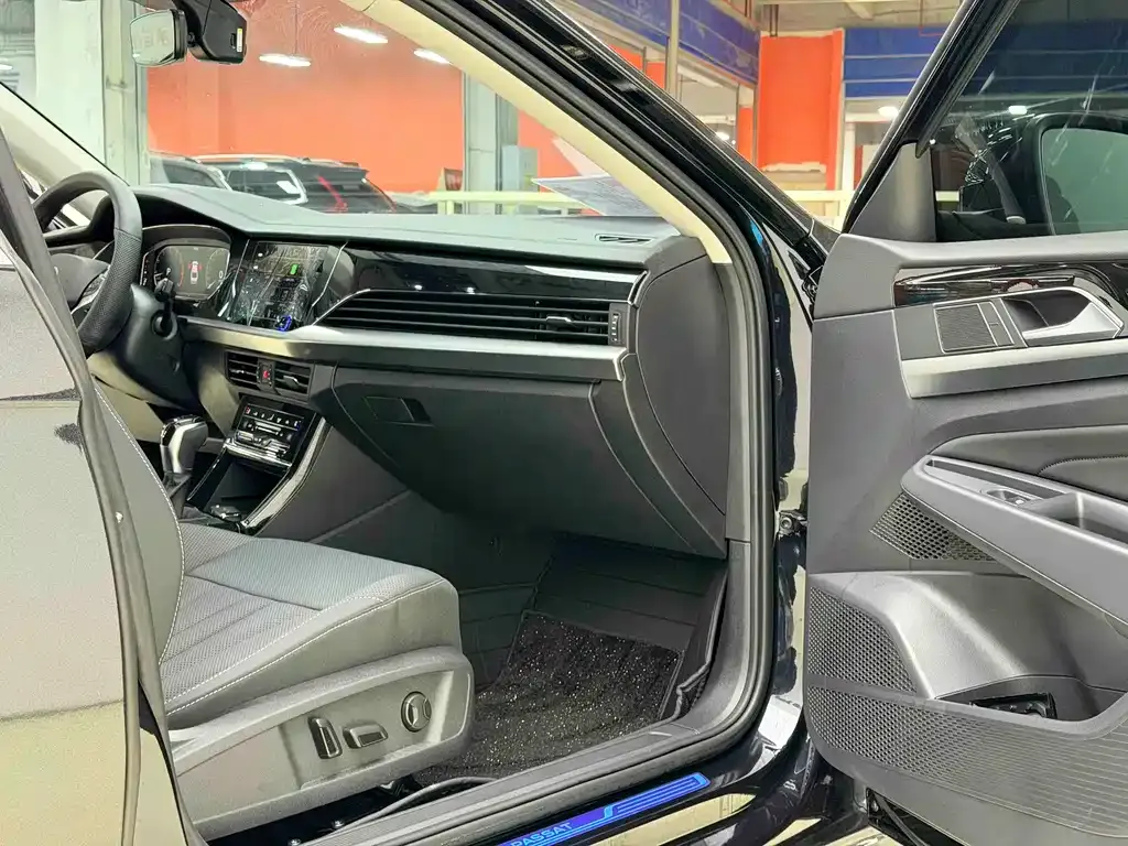 Volkswagen Passat — фото 3