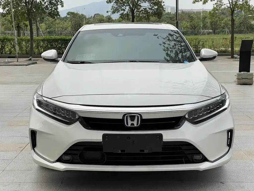 Honda Inspire — фото 6