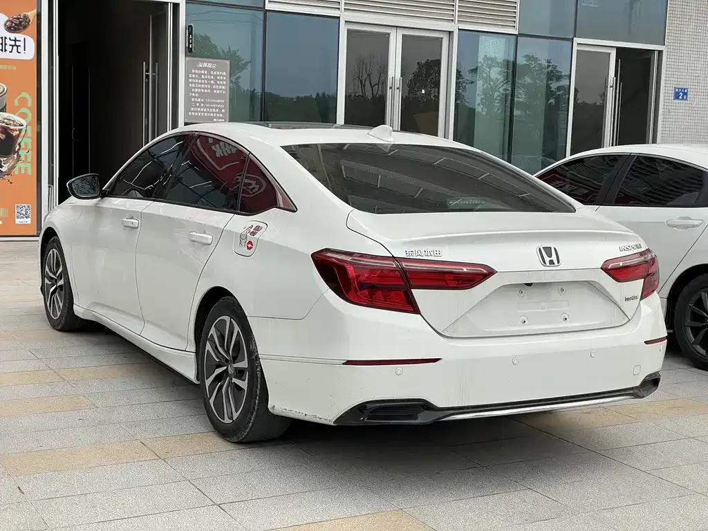 Honda Inspire — фото 4