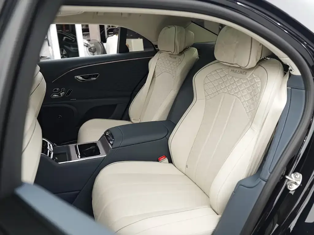 Bentley Flying Spur PHEV 2025 из CN, фото 5