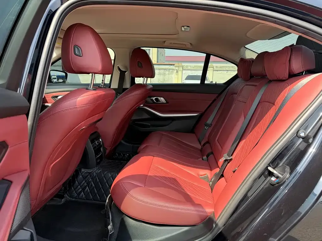 BMW 3 Series — фото 10