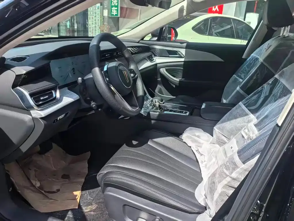 Hongqi H5 PHEV 2026 из CN, фото 2