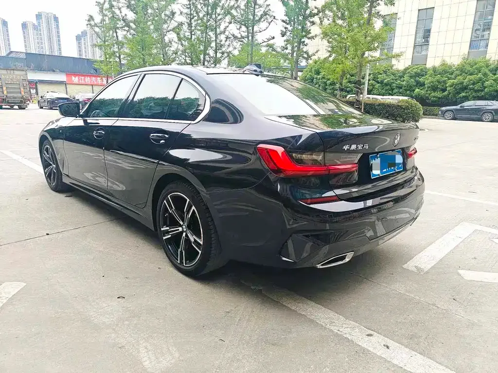 BMW 3 Series 2022 из CN, фото 5