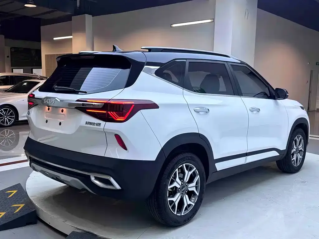 Kia KX3 — фото 8