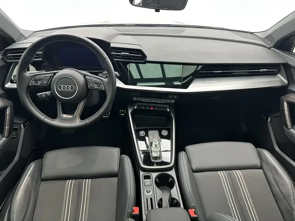 Audi A3 — фото 10