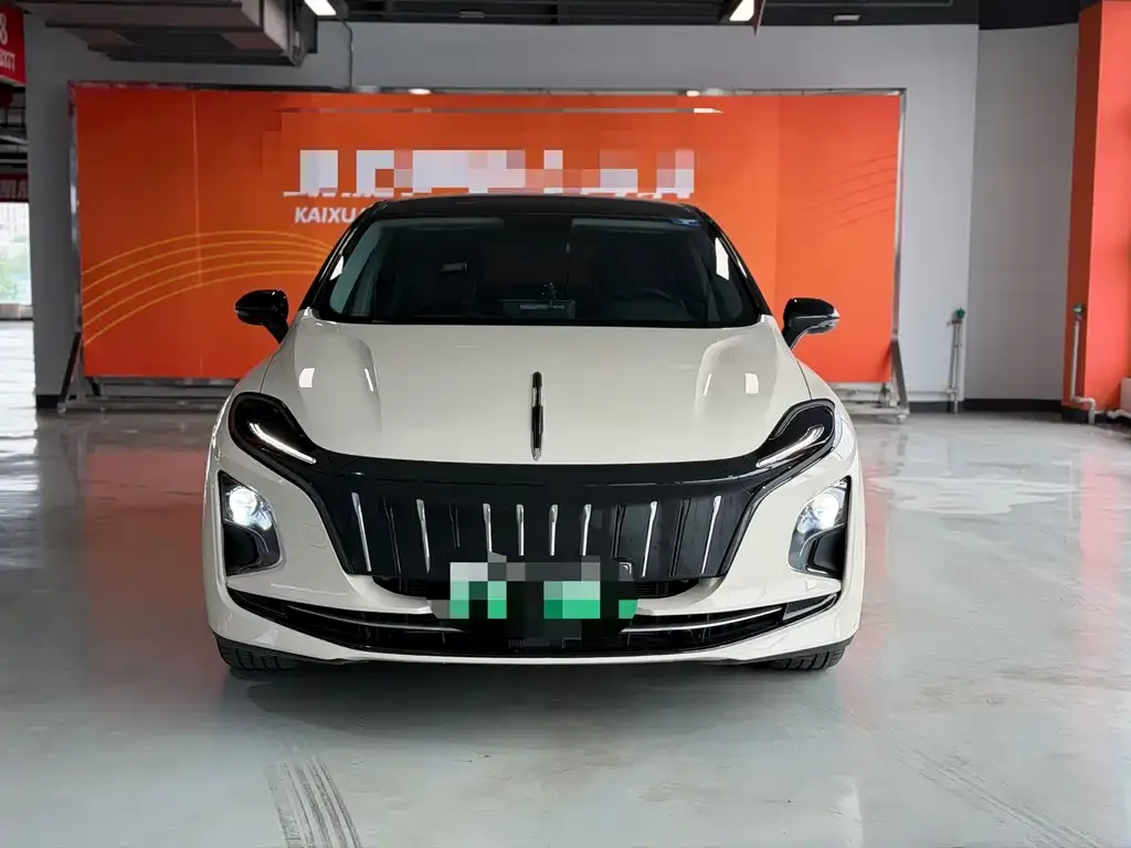 Hongqi E-QM5 — фото 2