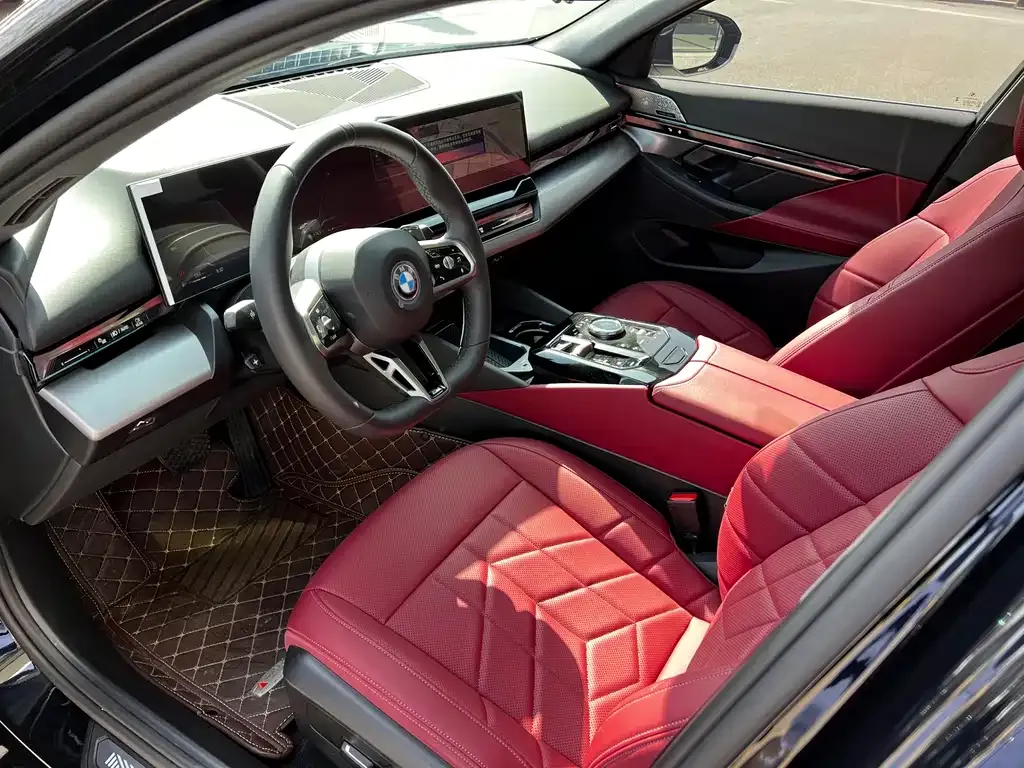 BMW 5 Series — фото 2