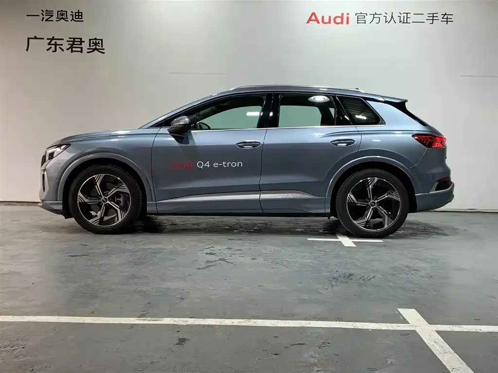 Audi Q4 e-tron — фото 3