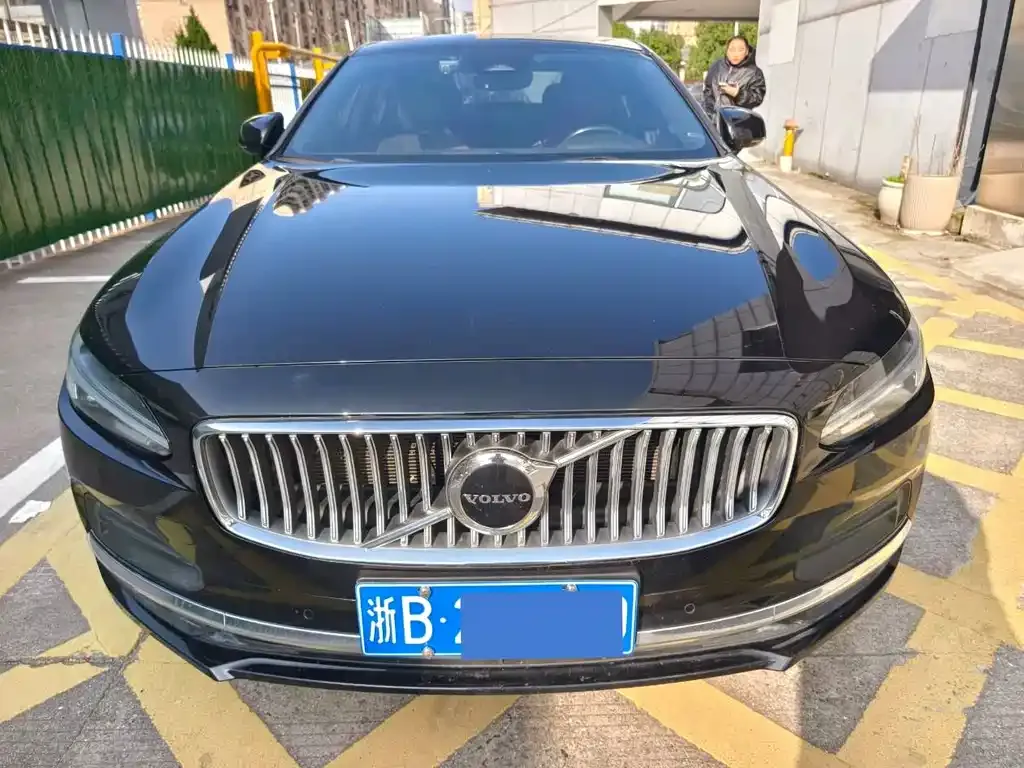 Volvo S90 — фото 6