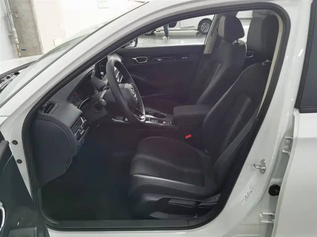Honda Civic — фото 7