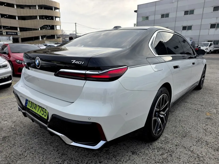 BMW 7-Series 2023 из KR, фото 7