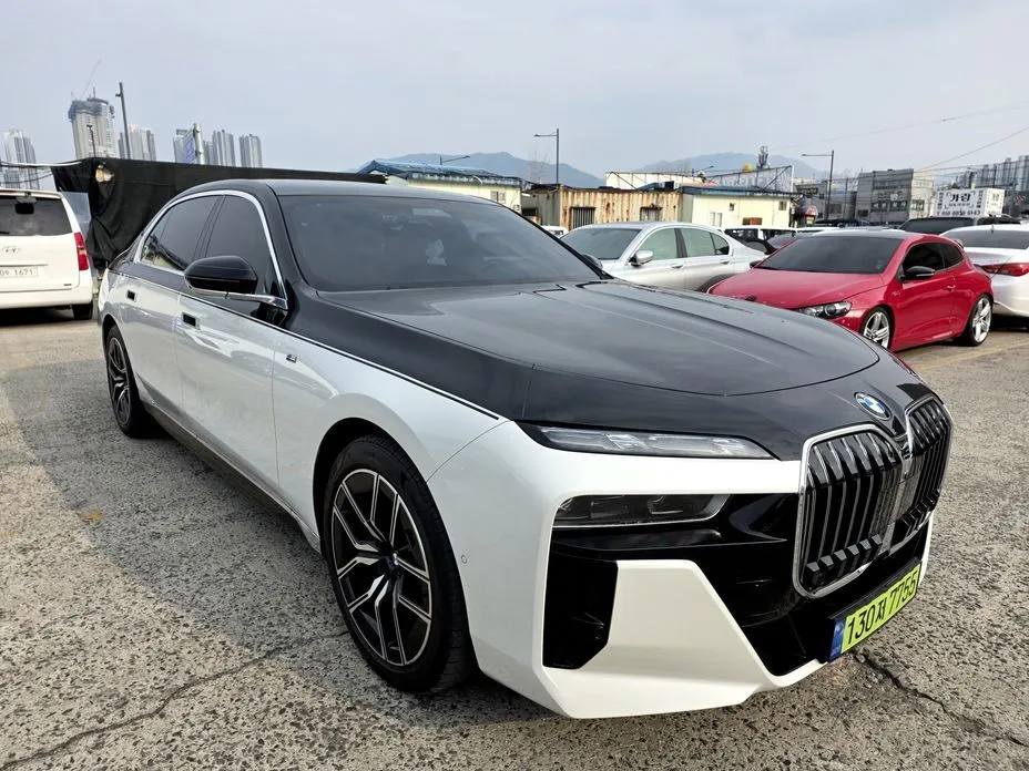 BMW 7-Series 2023 из KR, фото 6