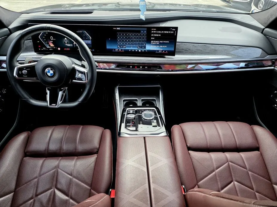 BMW 7-Series 2023 из KR, фото 10
