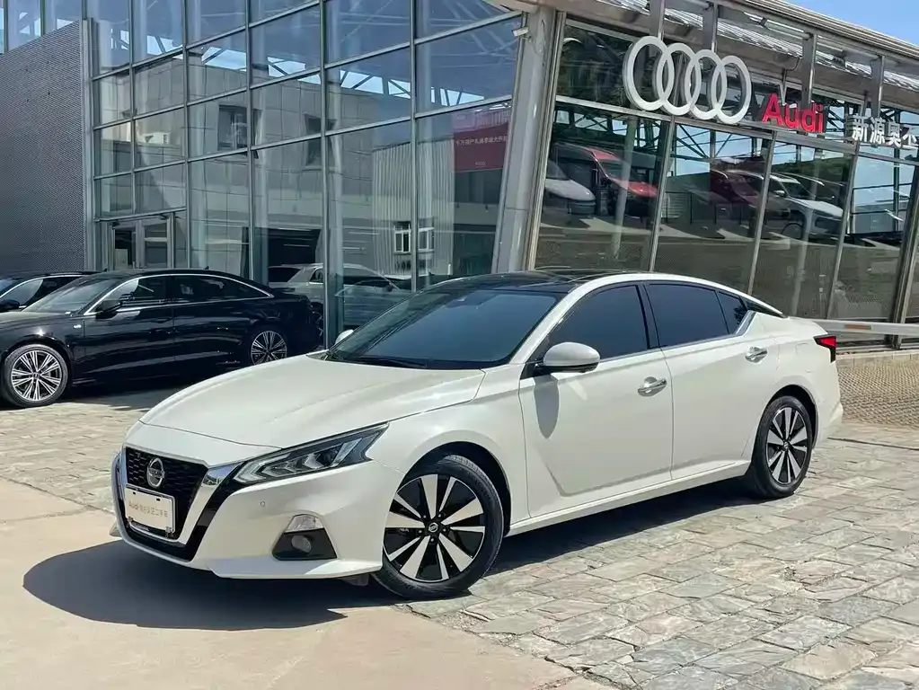 Nissan Teana 2022 из CN, фото 1