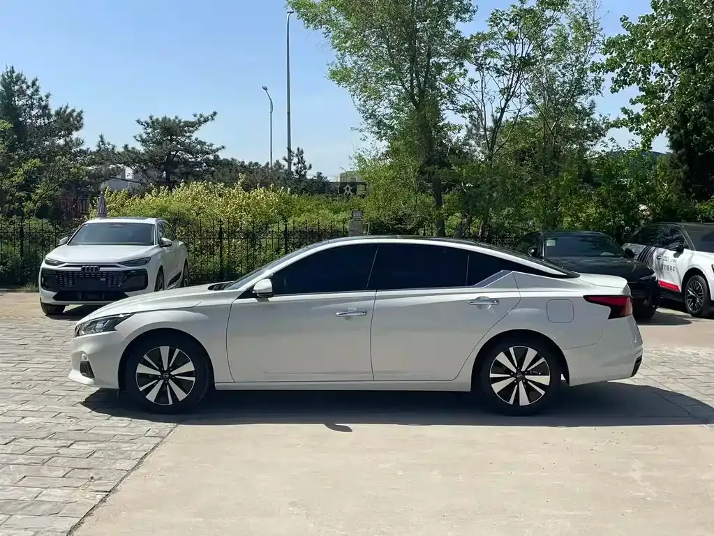 Nissan Teana 2022 из CN, фото 8