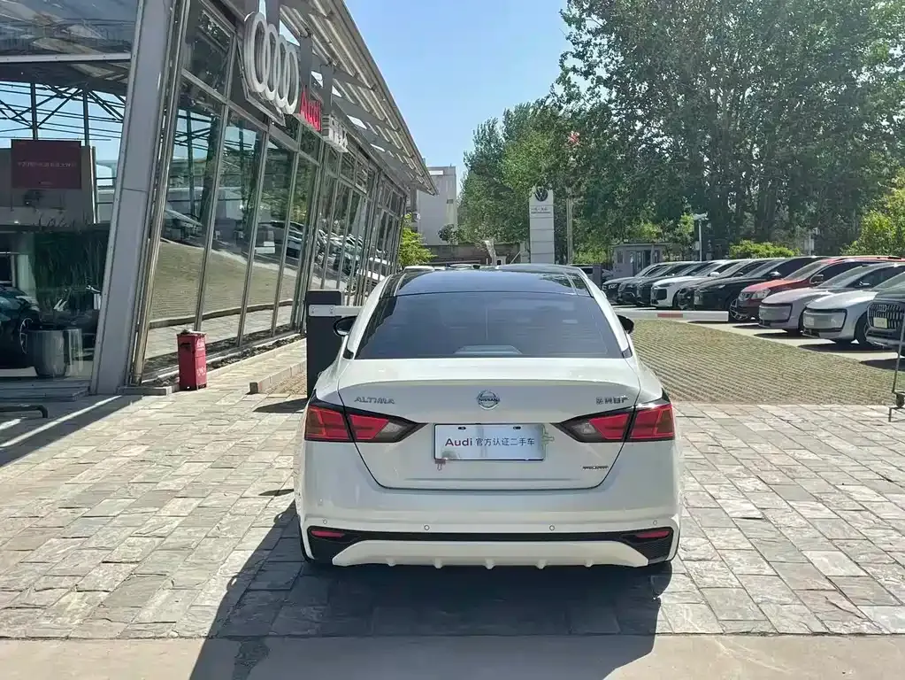 Nissan Teana 2022 из CN, фото 7