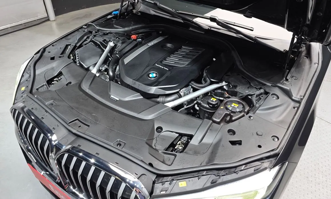 BMW 7-Series 2022 из KR, фото 9