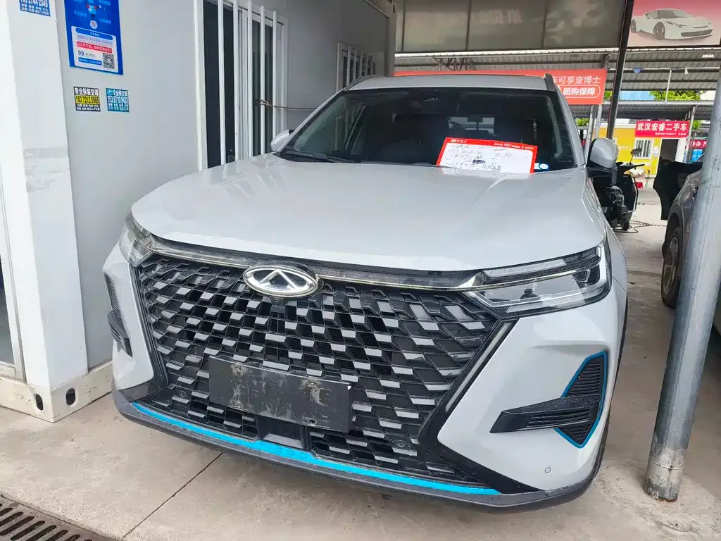 Chery Tiggo 8 PRO NEV