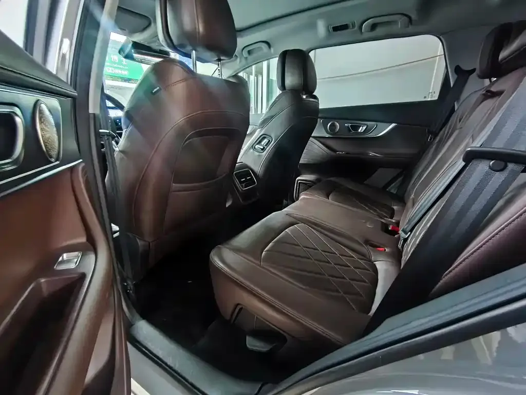 Chery Tiggo 8 PRO NEV 2024 из CN, фото 2