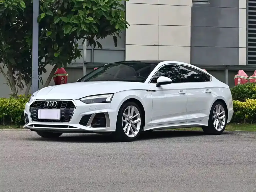 Audi A5 (Import) — фото 1