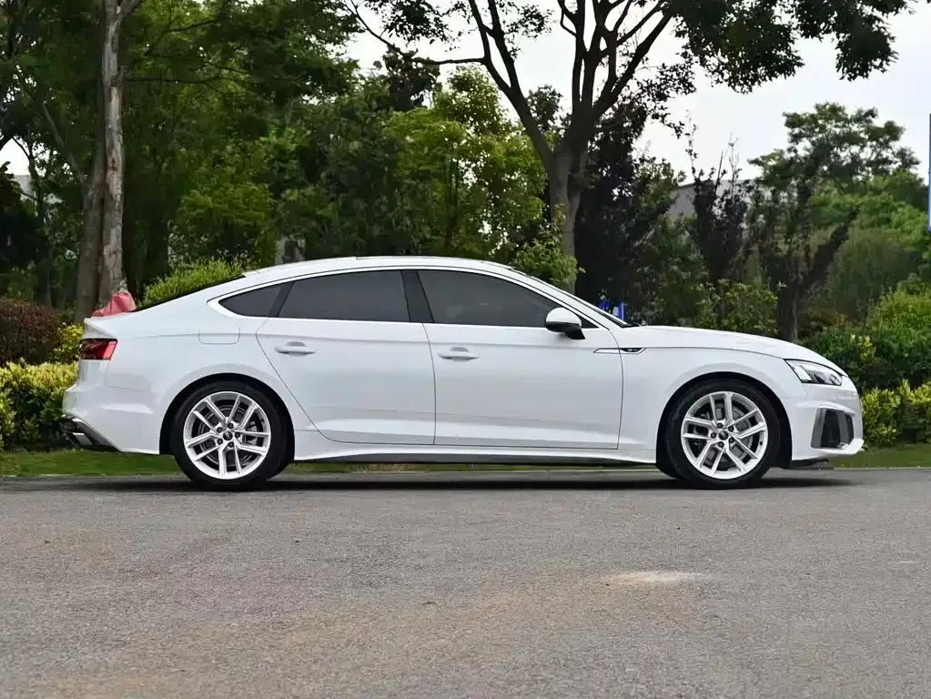 Audi A5 (Import) — фото 9