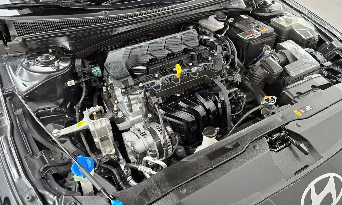 Hyundai AVANTE — фото 10