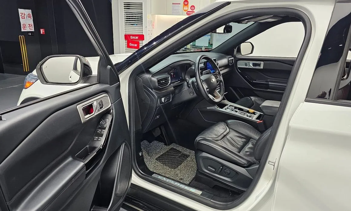 Ford Explorer 2021 из KR, фото 6
