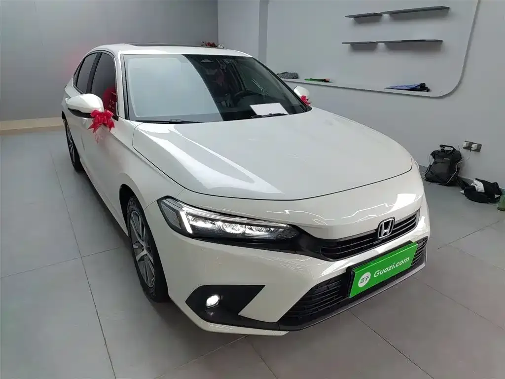Honda Civic — фото 5