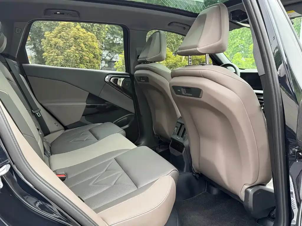 BMW X3 2025 из CN, фото 3