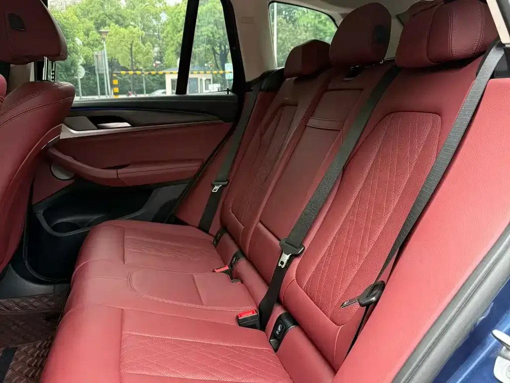 BMW X3 2023 из CN, фото 3