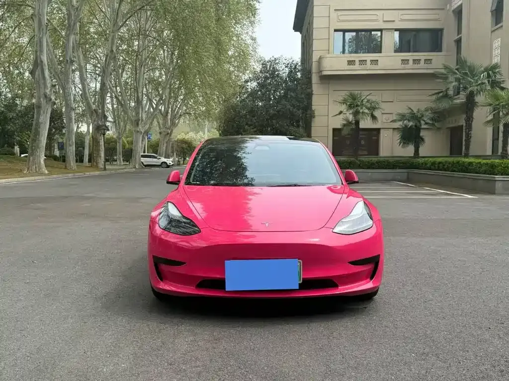 Tesla Model 3 — фото 5
