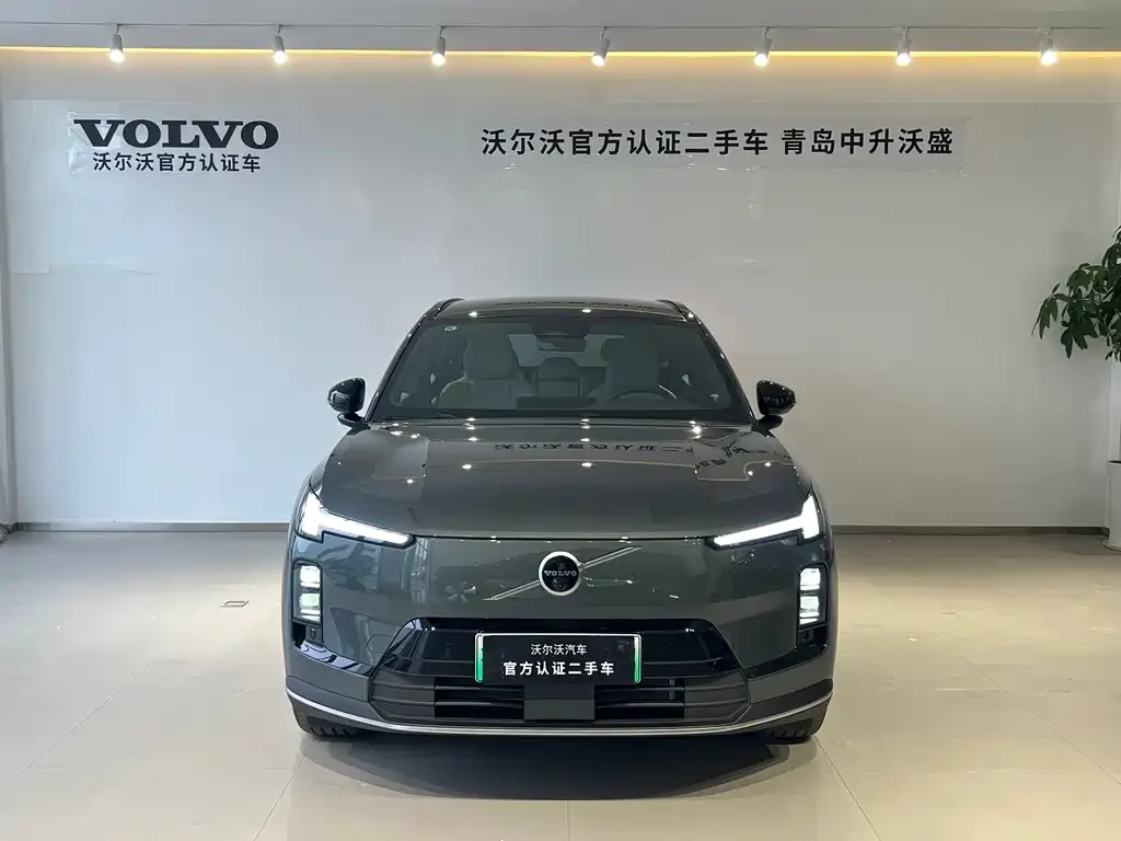 Volvo XC70 Plug-in Hybrid 2026 из CN, фото 3