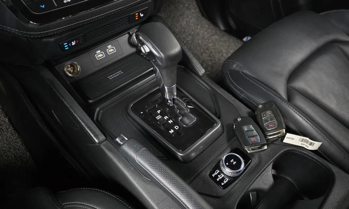 KG Mobility (Ssangyong) Rexton — фото 10