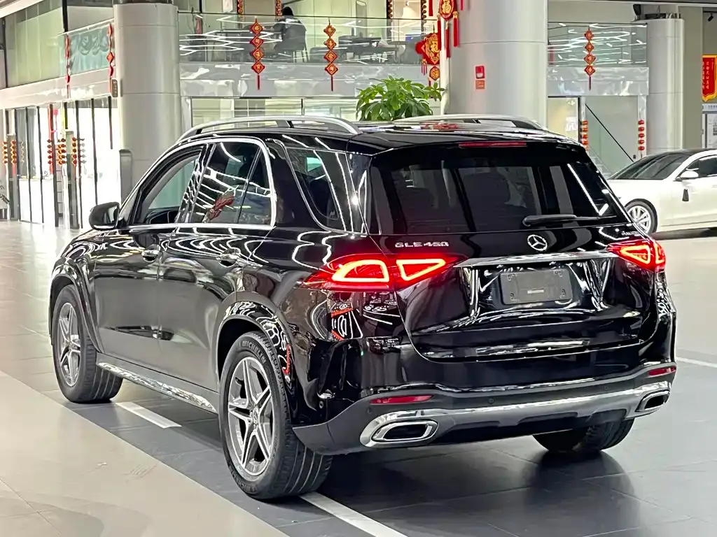 Mercedes-Benz GLE — фото 7