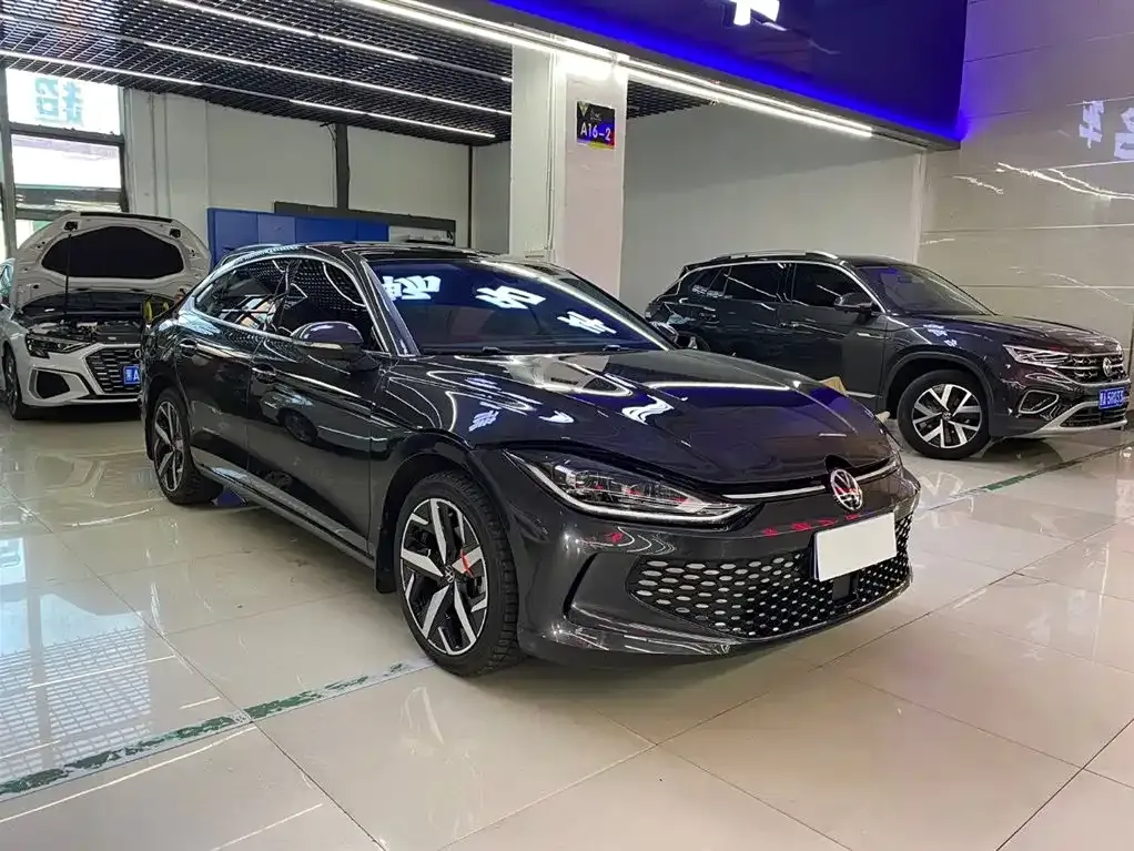 Volkswagen Lamando 2023 из CN, фото 7