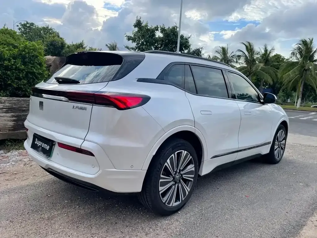 Buick E5 2023 из CN, фото 4