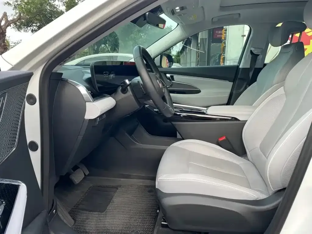 Buick E5 2023 из CN, фото 2