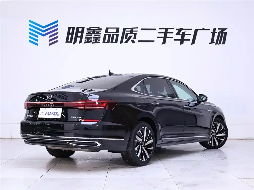 Volkswagen Passat — фото 2