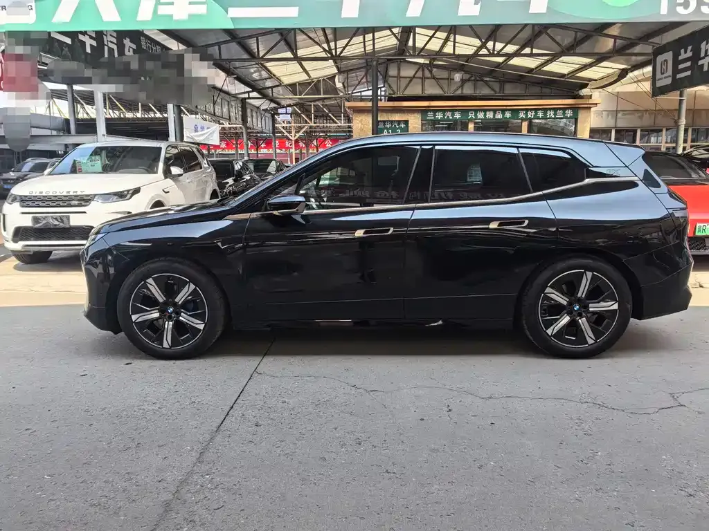 BMW iX 2023 из CN, фото 4