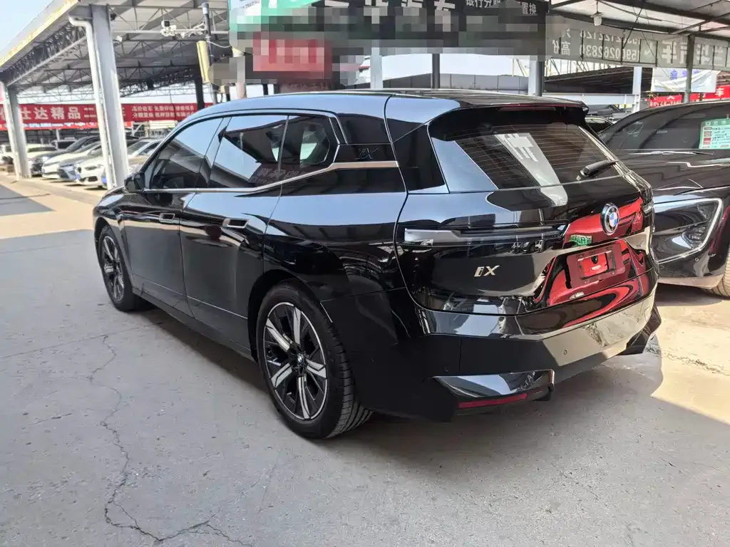 BMW iX 2023 из CN, фото 2