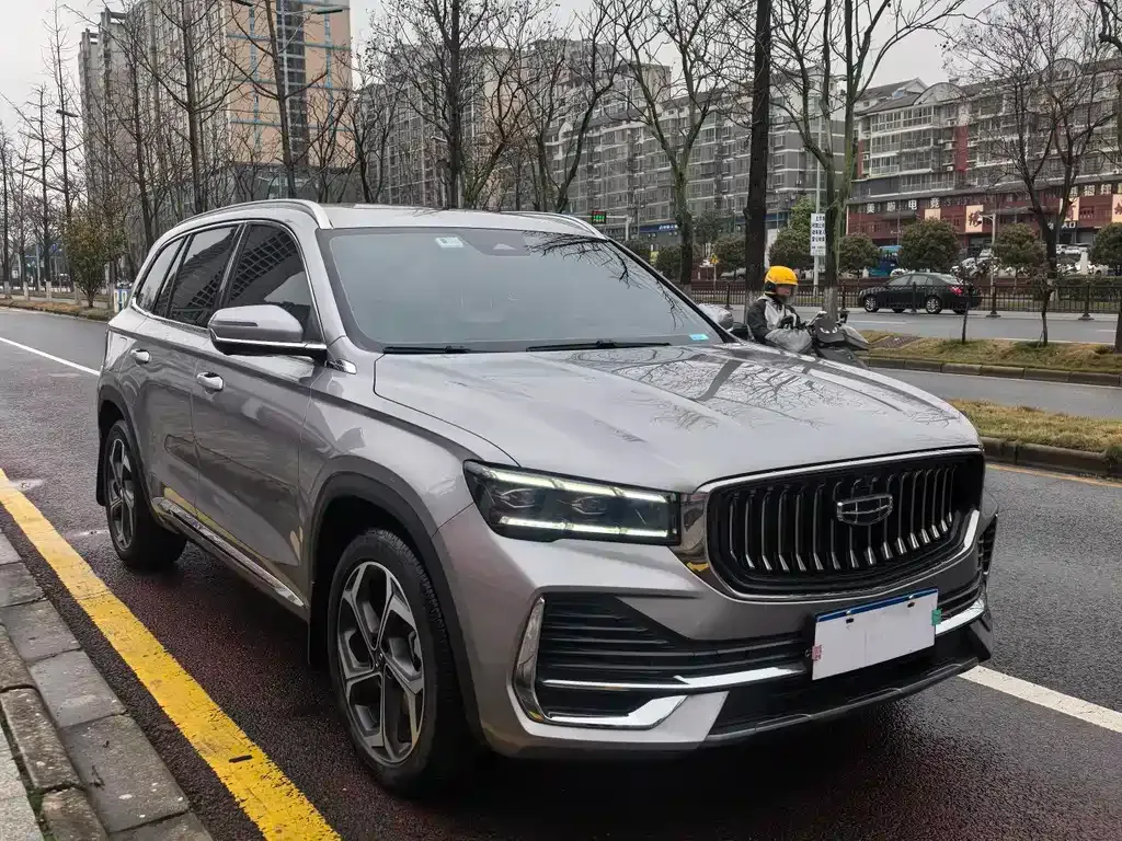 Geely Xingyue L — фото 9