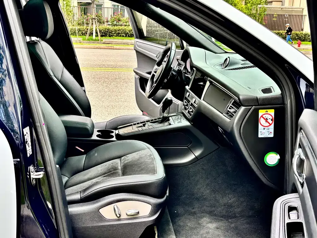 Porsche Macan 2021 из CN, фото 4