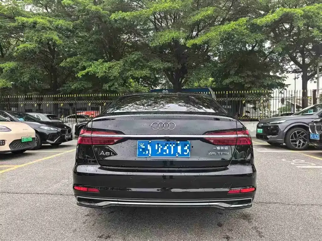Audi A6L 2024 из CN, фото 10