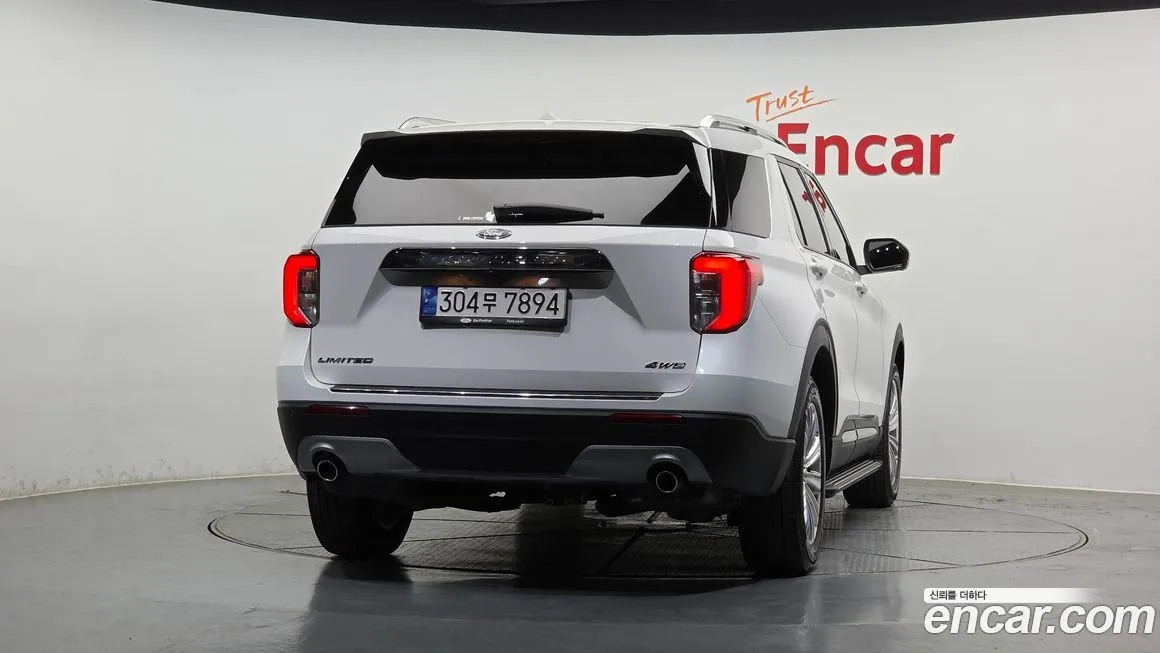Ford Explorer 2023 из KR, фото 2